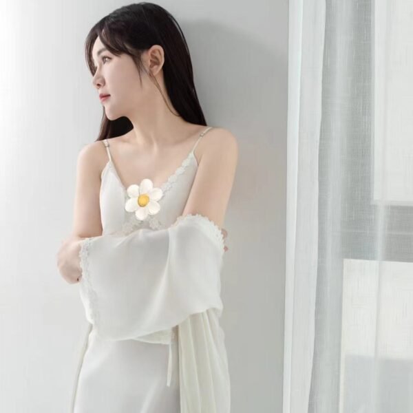 东莞美女技师上门按摩SPA - 图片 4